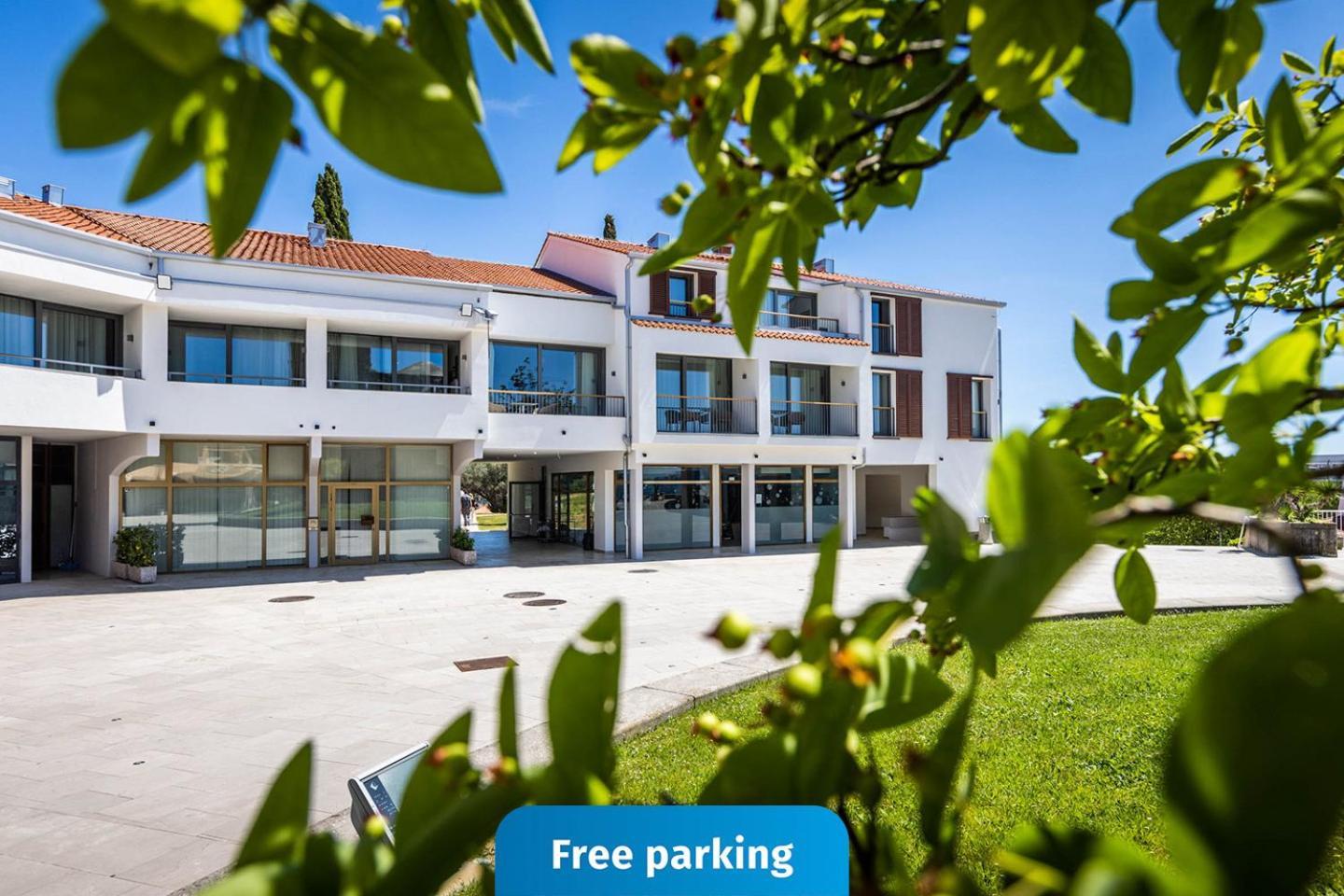 Hotel Vile Park Premium Portoroz Exterior photo